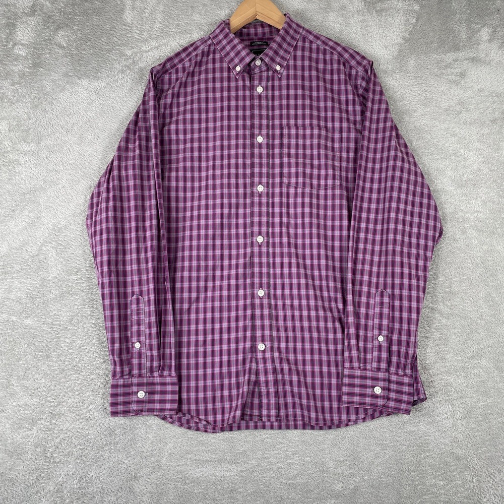 Gap Button Down Shirt Mens Medium Purple Plaid Performance Cotton Standard Fit